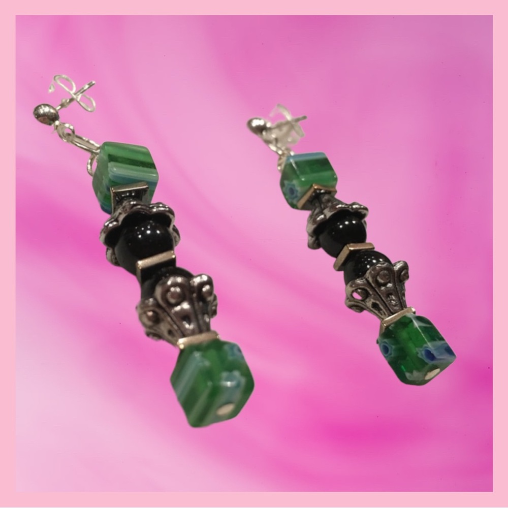 Lampwork Dangle Earrings with Post - Picture 2 of 10
